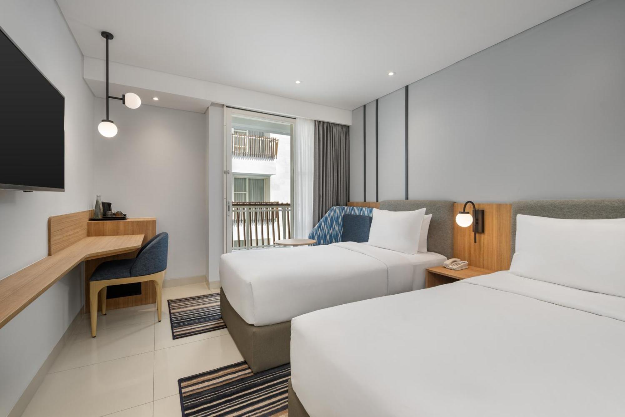 Holiday Inn Express Bali Sunset Road By Ihg Kuta Lombok Exteriér fotografie