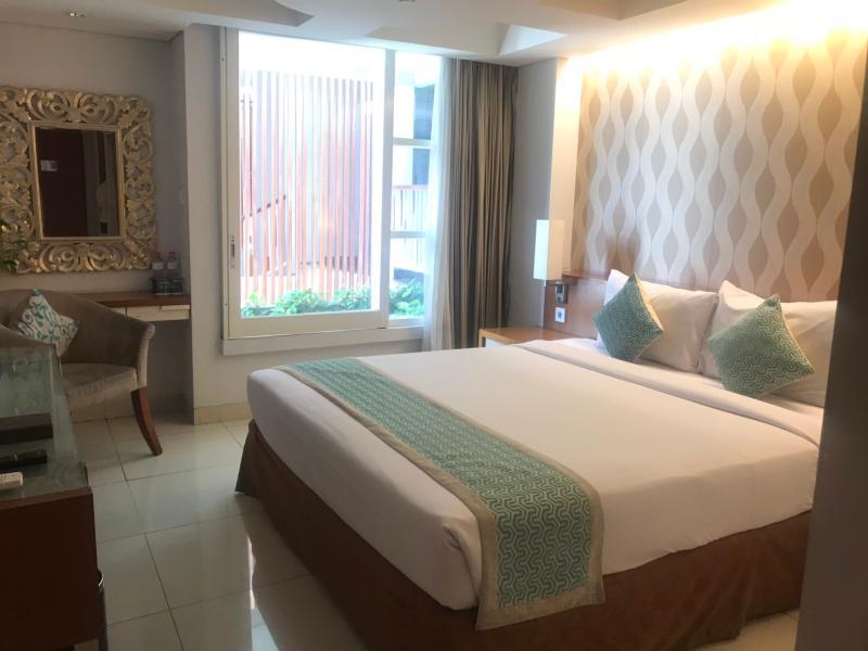 Holiday Inn Express Bali Sunset Road By Ihg Kuta Lombok Exteriér fotografie